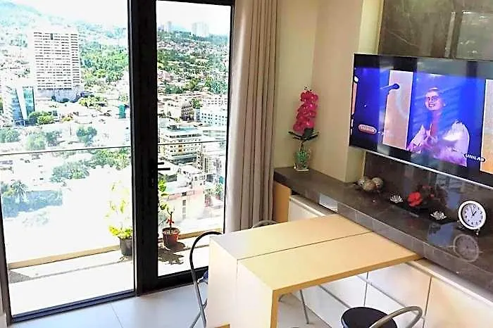 Midtown Aparthotel 4*